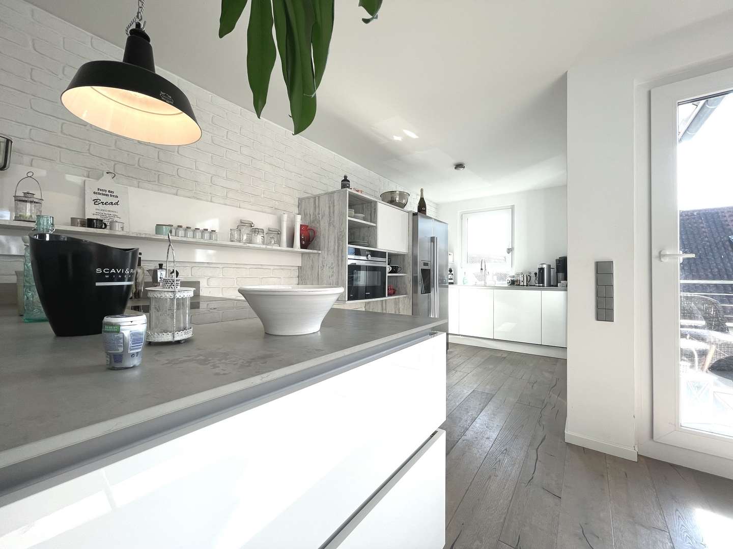 Moderne Einbauküche - Dachgeschosswohnung in 73760 Ostfildern mit 122m² kaufen