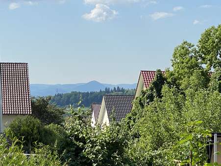 Aussicht - Erdgeschosswohnung in 72631 Aichtal mit 105m² kaufen