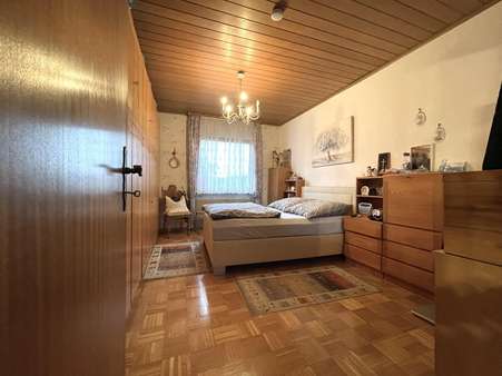 Zimmer 3 - Erdgeschosswohnung in 70794 Filderstadt mit 98m² kaufen