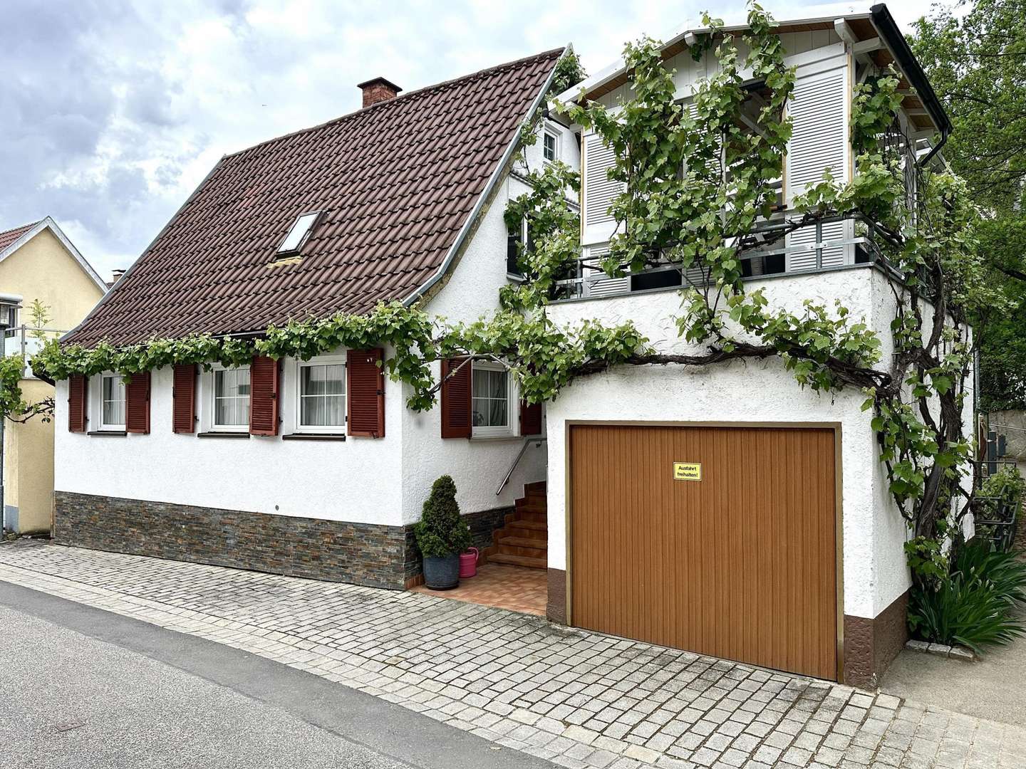 Außenansicht Außenansicht - Einfamilienhaus in 73765 Neuhausen mit 64m² kaufen