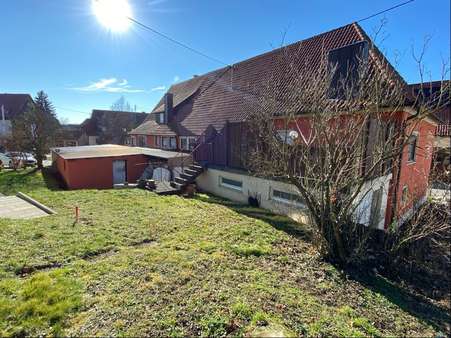 Dazugehöriges Grundstück - Mehrfamilienhaus in 72658 Bempflingen mit 214m² kaufen