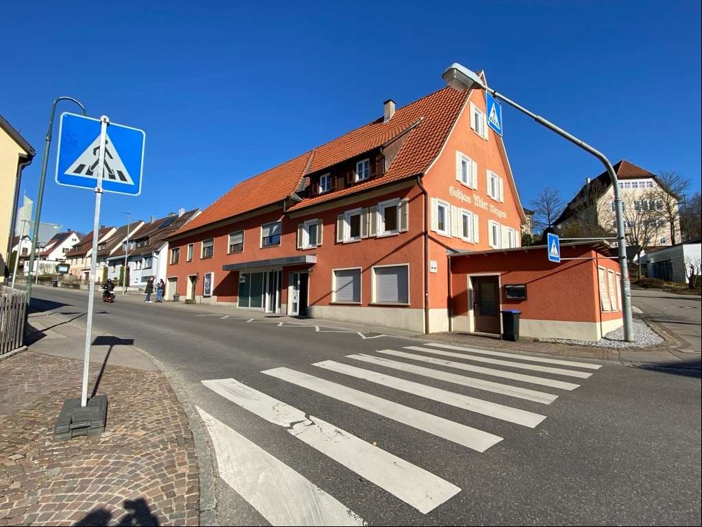 Vorderansicht - Mehrfamilienhaus in 72658 Bempflingen mit 214m² kaufen