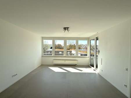 Wohn- und Esszimmer - Etagenwohnung in 73262 Reichenbach mit 52m² kaufen