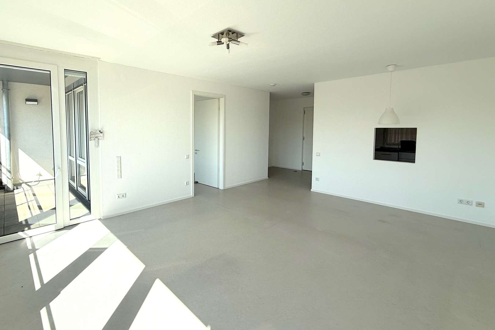 Wohn- und Esszimmer   - Etagenwohnung in 73262 Reichenbach mit 52m² kaufen