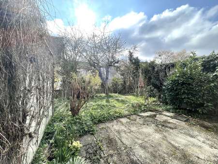Idyllischer Garten - Reihenmittelhaus in 73760 Ostfildern mit 124m² kaufen