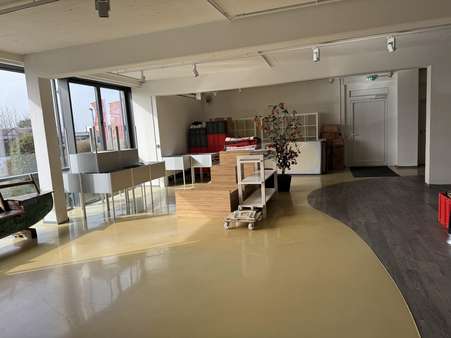 IMG_0201 - Halle in 70771 Leinfelden-Echterdingen mit 2000m² kaufen