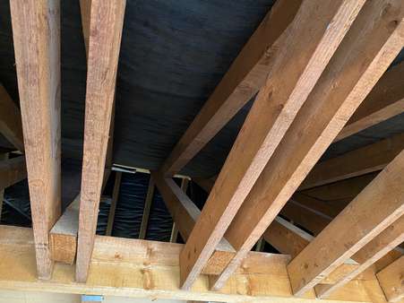 Rohbau Dach - Zweifamilienhaus in 73252 Lenningen mit 212m² kaufen