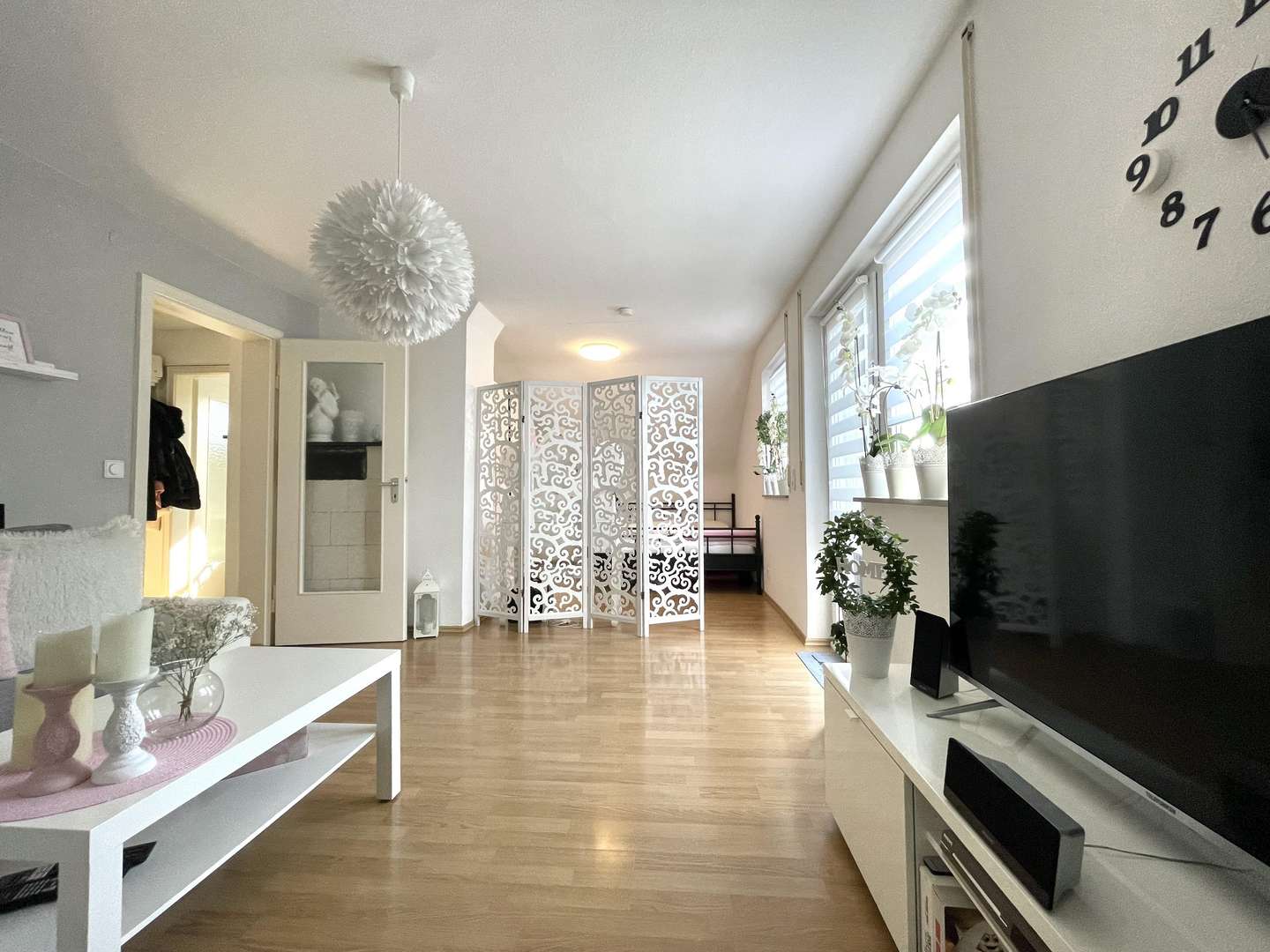 Wohn- / Schlafbereich - Dachgeschosswohnung in 70771 Leinfelden-Echterdingen mit 32m² kaufen
