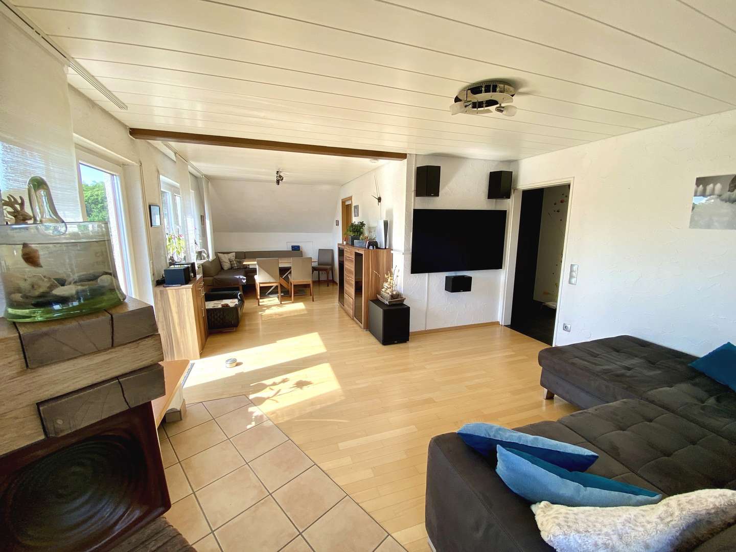 Wohn- u. Essbereich Ansicht 1 - Maisonette-Wohnung in 72622 Nürtingen mit 98m² kaufen