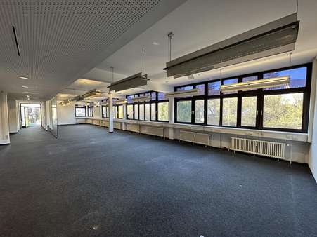 Open Space Büro - Etagenwohnung in 73734 Esslingen mit 400m² kaufen