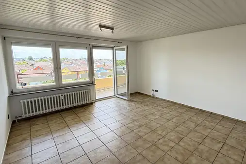 Sofort frei - 3 Zimmerwohnung mit Aussicht, Aufzug und TG!