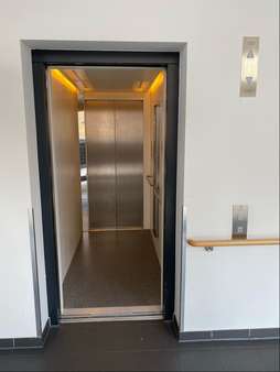 Aufzug - Etagenwohnung in 73734 Esslingen mit 59m² kaufen