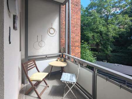 Balkon zum Innenhof - Etagenwohnung in 70180 Stuttgart mit 51m² kaufen
