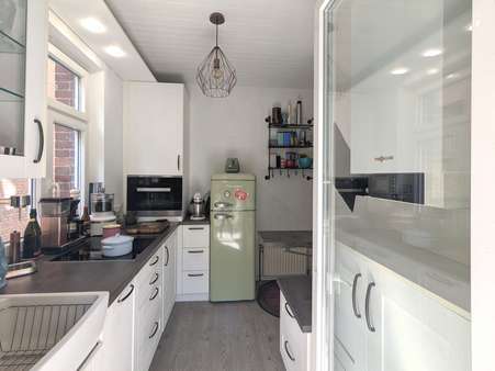 & Einbauküche - Etagenwohnung in 70180 Stuttgart mit 51m² kaufen