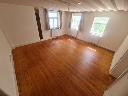 20-12884 Wohnzimmer - Etagenwohnung in 72622 Nürtingen mit 83m² kaufen