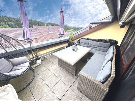 Dachterrasse Dachterrasse - Dachgeschosswohnung in 72636 Frickenhausen mit 104m² kaufen