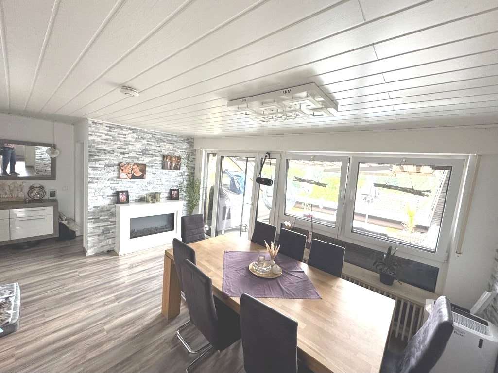 Wohnen_Essen2 Wohnen_Essen2 - Dachgeschosswohnung in 72636 Frickenhausen mit 104m² kaufen