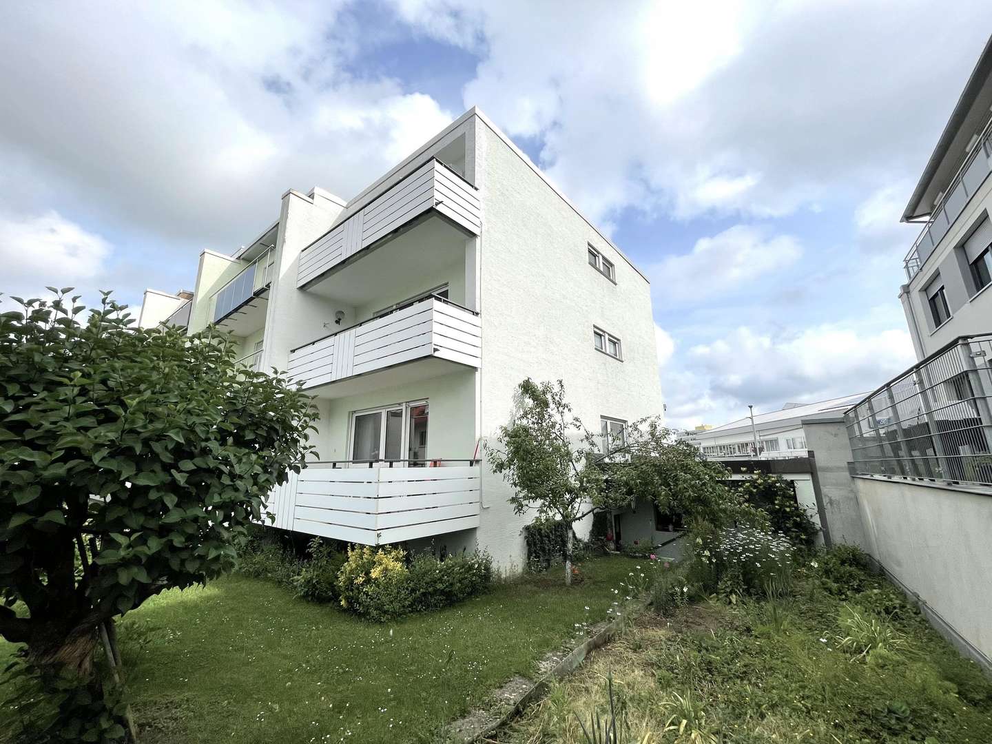 Außenansicht Gartenseite Außenansicht Gartenseite - Reiheneckhaus in 70794 Filderstadt mit 133m² kaufen