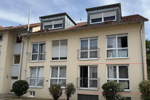 Vermietete 3 Zimmerwohnung mit Terrasse, 1 TG und großem Keller in ES-Berkheim!