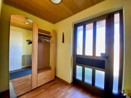 Hauseingang Hauseingang - Reihenmittelhaus in 72669 Unterensingen mit 112m² kaufen