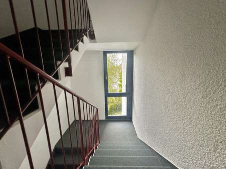 Hausflur - Etagenwohnung in 70192 Stuttgart mit 84m² kaufen