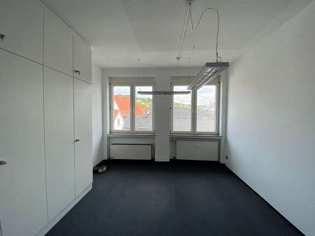 Büro  - Büro in 73728 Esslingen mit 545m² mieten
