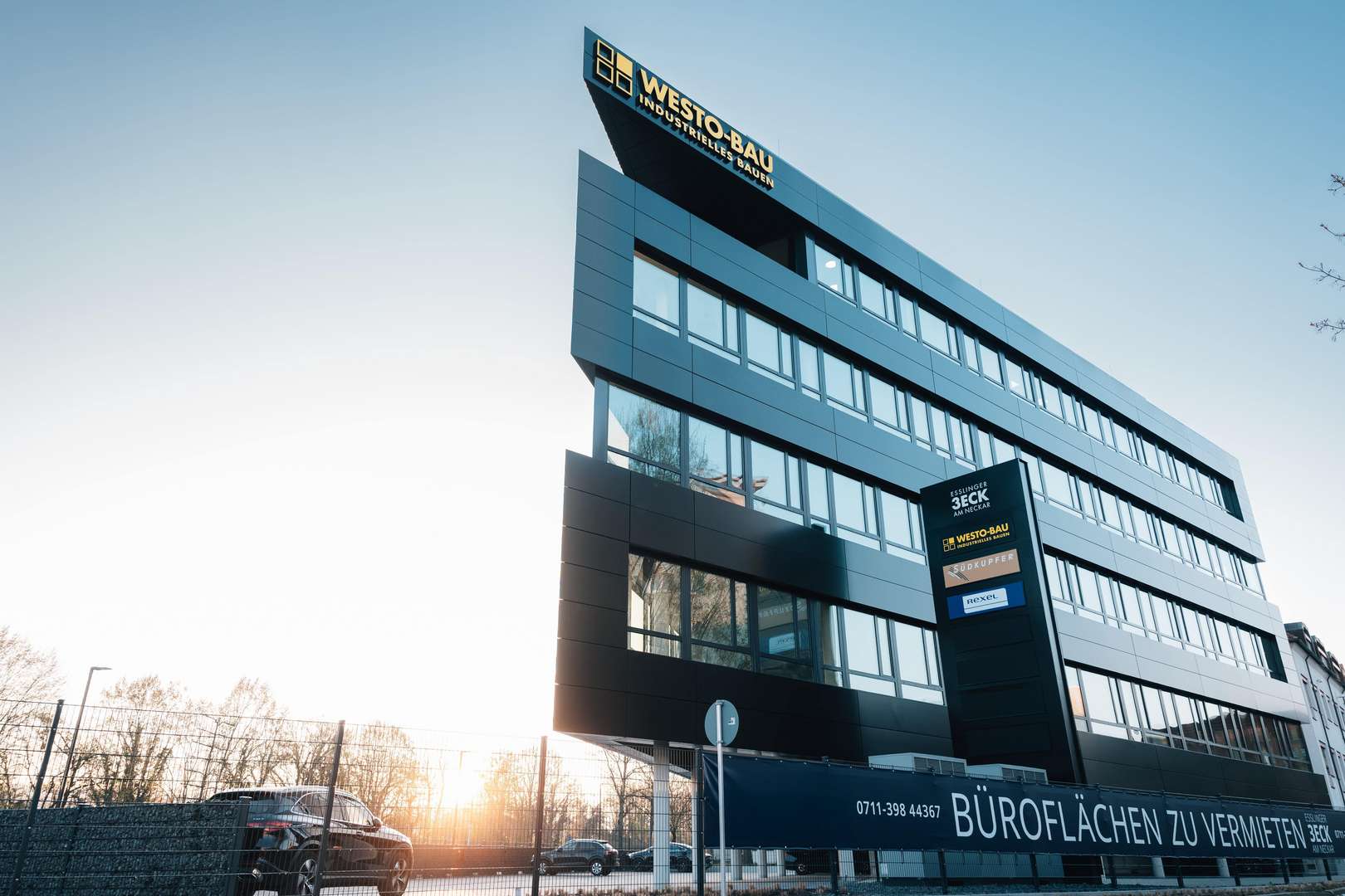 Das Esslinger 3-Eck Das Esslinger 3-Eck - Büro in 73734 Esslingen mit 430m² mieten