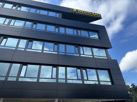 Fassade - Büro in 73734 Esslingen mit 430m² mieten