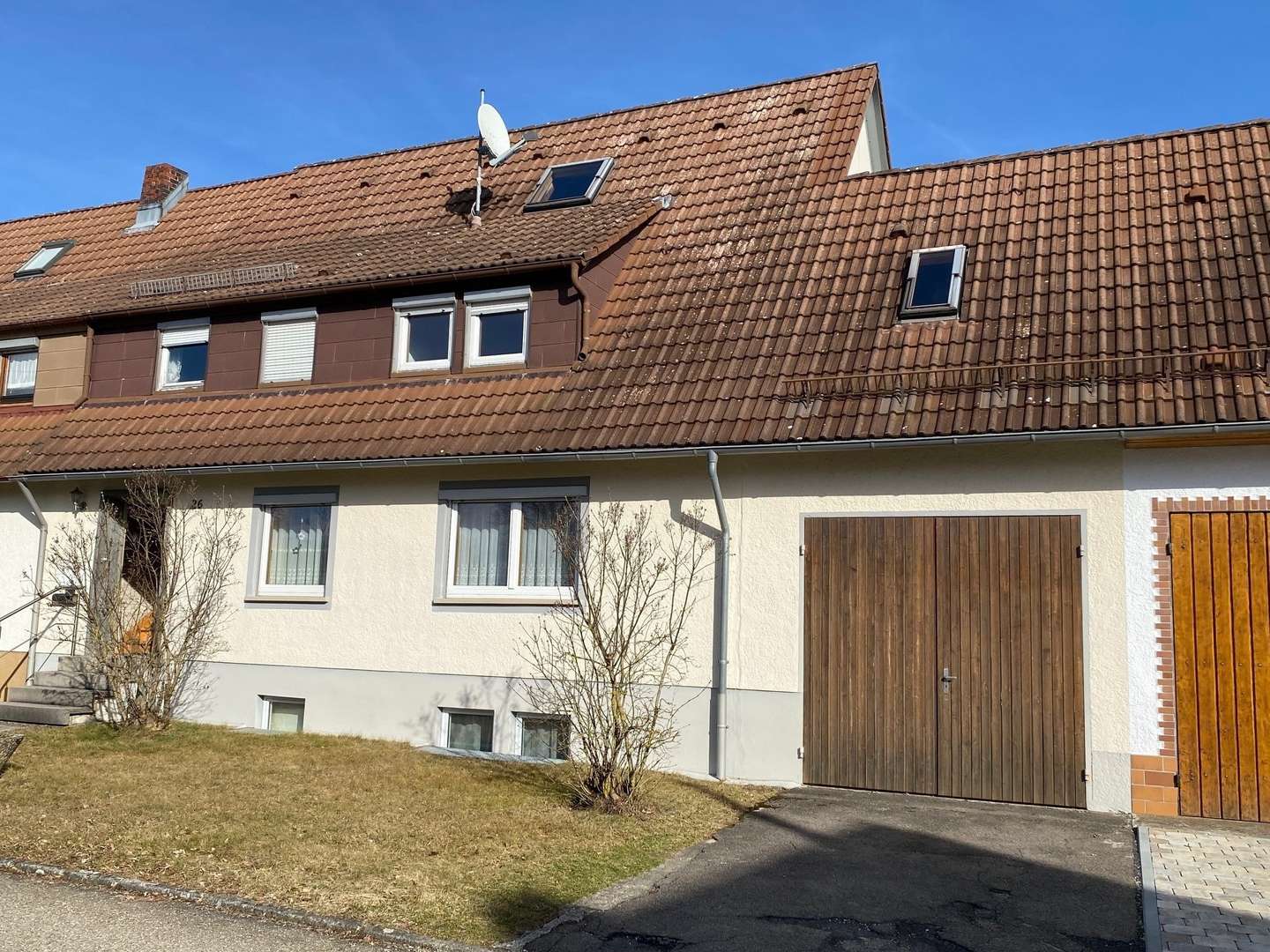 Ansicht - Doppelhaushälfte in 73252 Lenningen mit 124m² kaufen