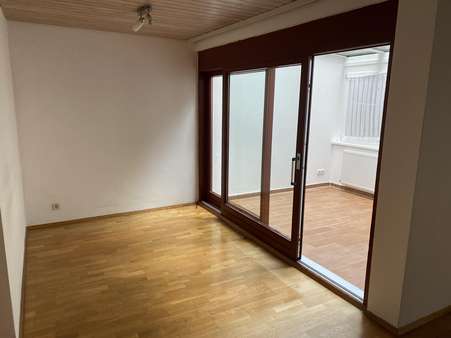 Essbereich mit Wintergarten - Reihenmittelhaus in 70794 Filderstadt mit 112m² kaufen