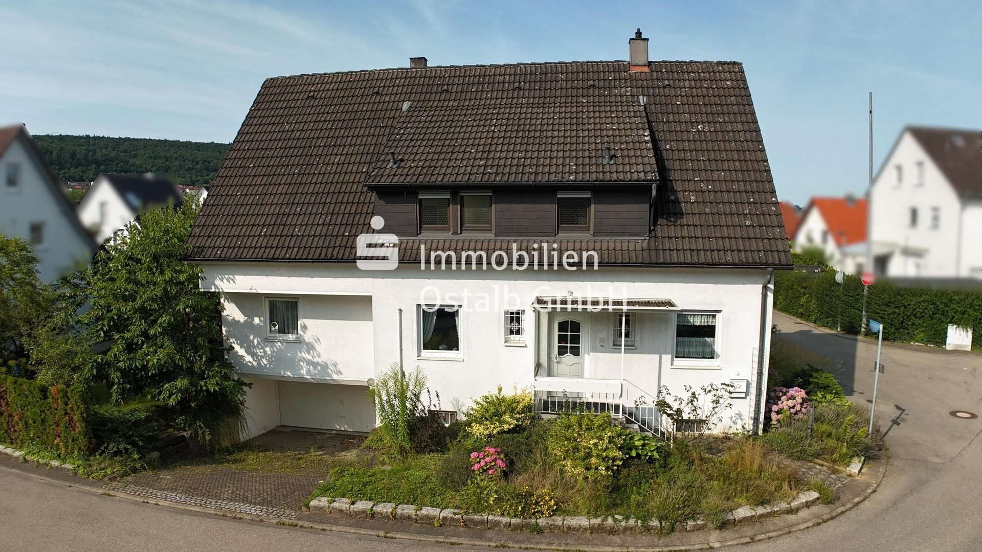 Frontansicht - Einfamilienhaus in 73431 Aalen mit 221m² kaufen