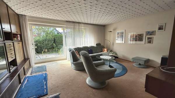 Wohnzimmer Erdgeschoss - Einfamilienhaus in 73431 Aalen mit 221m² kaufen