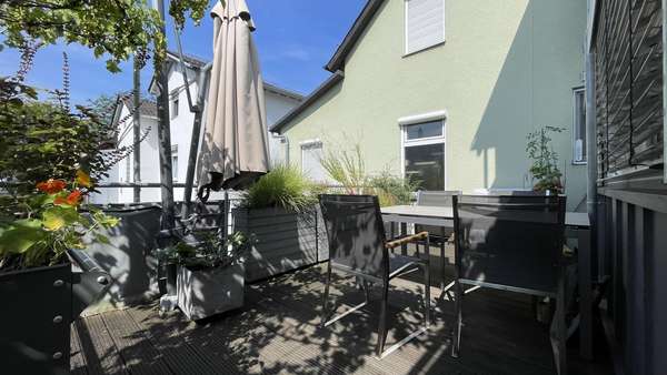 Terrasse im Obergeschoss - Mehrfamilienhaus in 73525 Schwäbisch Gmünd mit 354m² kaufen