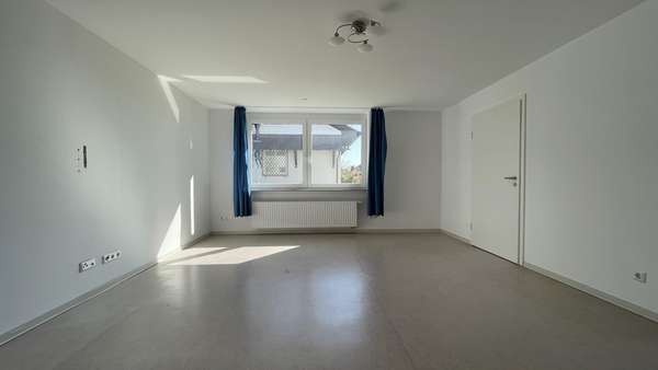 Schlafzimmer Erdgeschoss - Einfamilienhaus in 73547 Lorch mit 371m² kaufen
