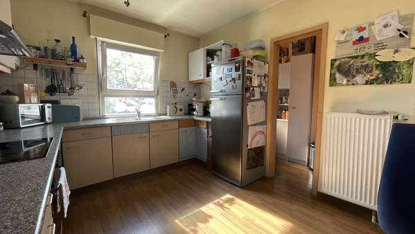 Küche mit Speisekammer - Einfamilienhaus in 73467 Kirchheim mit 130m² kaufen