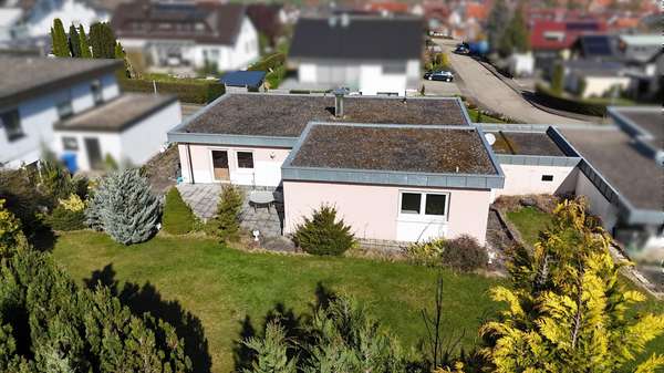 Außenansicht - Einfamilienhaus in 73529 Schwäbisch Gmünd mit 134m² kaufen