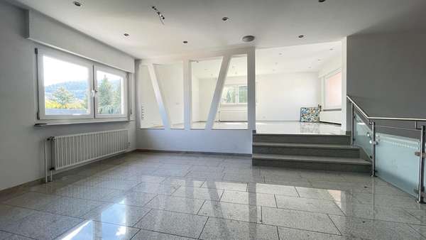Blick vom Eingang Erdgeschoss - Einfamilienhaus in 73529 Schwäbisch Gmünd mit 134m² kaufen