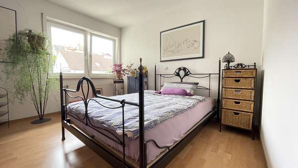Schlafzimmer Schlafzimmer - Etagenwohnung in 73525 Schwäbisch Gmünd mit 59m² kaufen