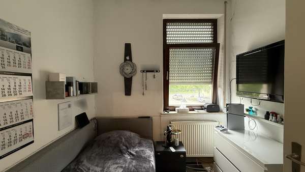 Schlafzimmer 1. Obergeschoss - Mehrfamilienhaus in 73525 Schwäbisch Gmünd mit 375m² kaufen