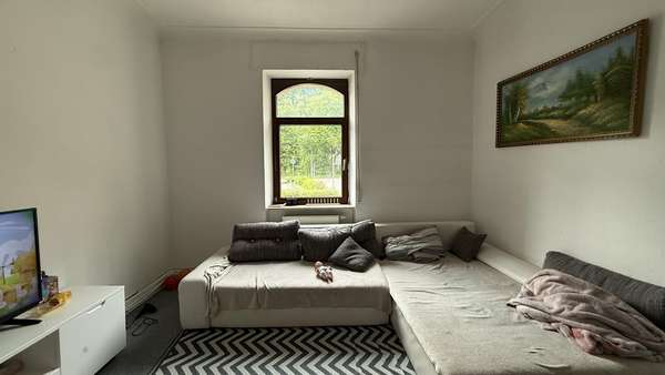 Wohnzimmer Erdgeschoss - Mehrfamilienhaus in 73525 Schwäbisch Gmünd mit 375m² kaufen