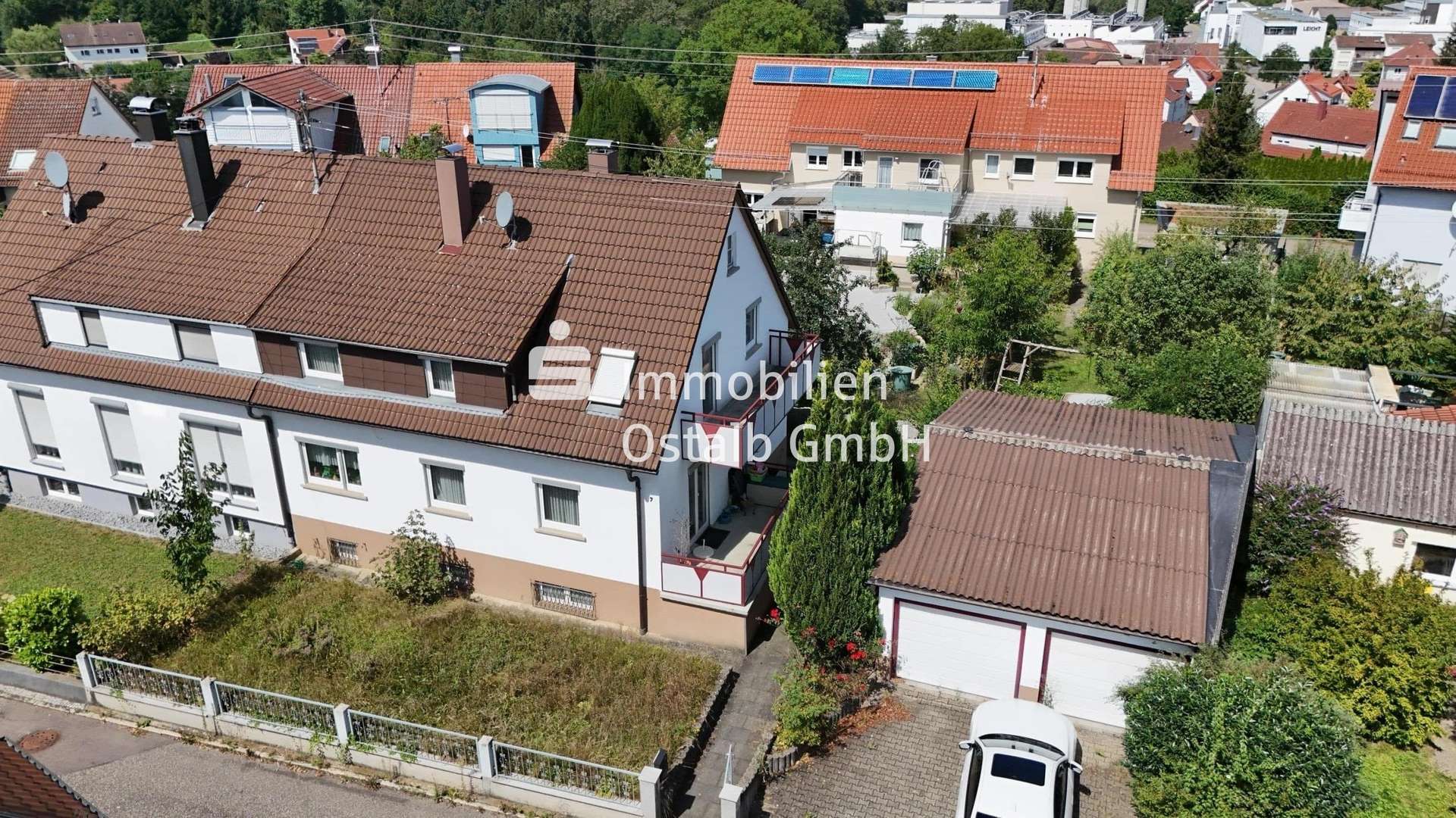 Außenansicht - Doppelhaushälfte in 73550 Waldstetten mit 122m² kaufen