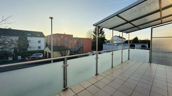 Balkon Obergeschoss - Reiheneckhaus in 73527 Schwäbisch Gmünd mit 113m² kaufen