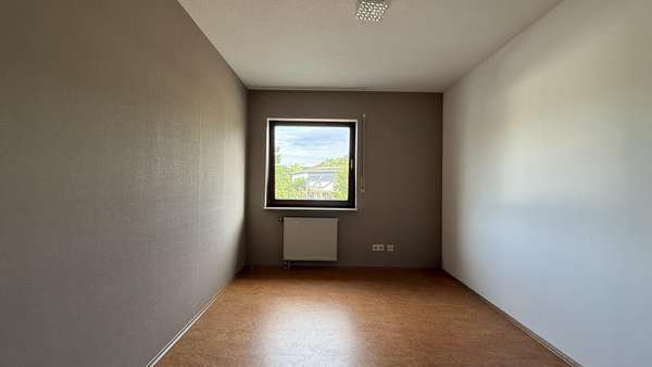 Zimmer - Etagenwohnung in 73453 Abtsgmünd mit 78m² kaufen