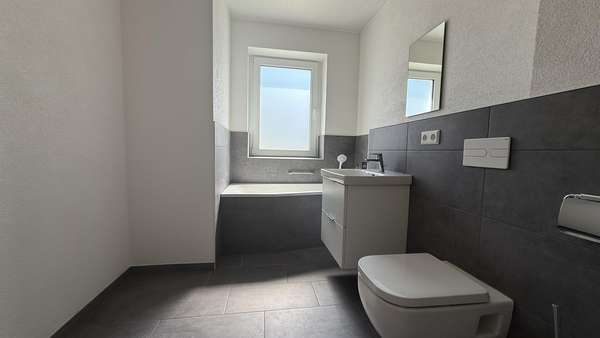 Badezimmer - Etagenwohnung in 73525 Schwäbisch Gmünd mit 99m² kaufen