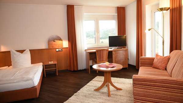 Studio Zimmer - Hotel in 73547 Lorch mit 640m² kaufen