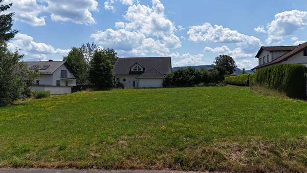 Außenansicht Außenansicht - Grundstück in 73563 Mögglingen mit 551m² kaufen
