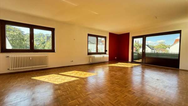 Wohn-Esszimmer Wohn-Esszimmer - Etagenwohnung in 73525 Schwäbisch Gmünd mit 93m² kaufen