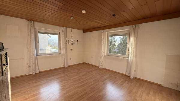 Esszimmer Erdgeschoss Esszimmer Erdgeschoss - Einfamilienhaus in 73433 Aalen mit 130m² kaufen