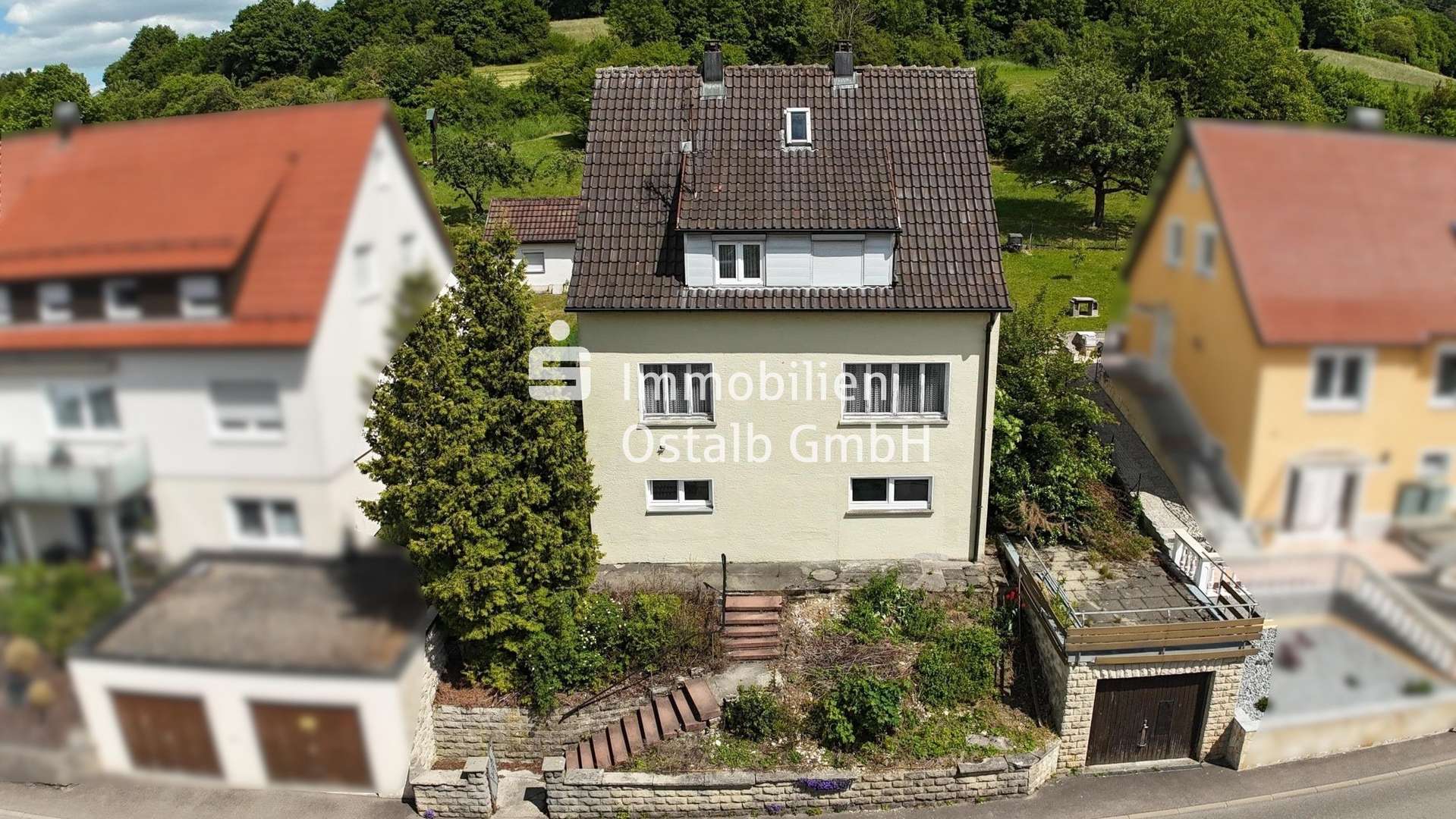 Außenansicht Außenansicht - Einfamilienhaus in 73432 Aalen mit 119m² kaufen