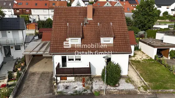 Raumwunder mit Stil - renoviertes Einfamilienhaus für die ganze Familie